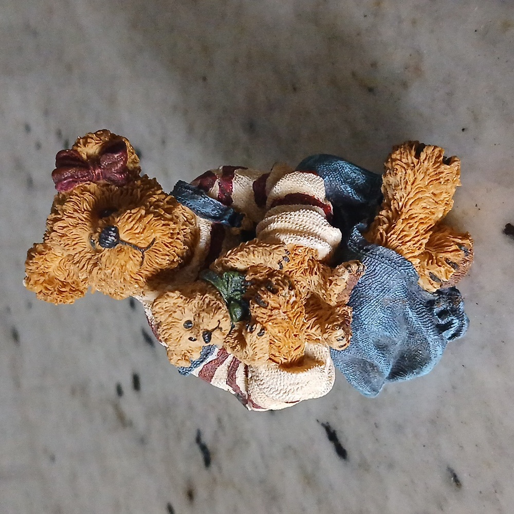 Boyds Bears & Friends Style #228428 Megan McBruin & Friend...Bear Hugs